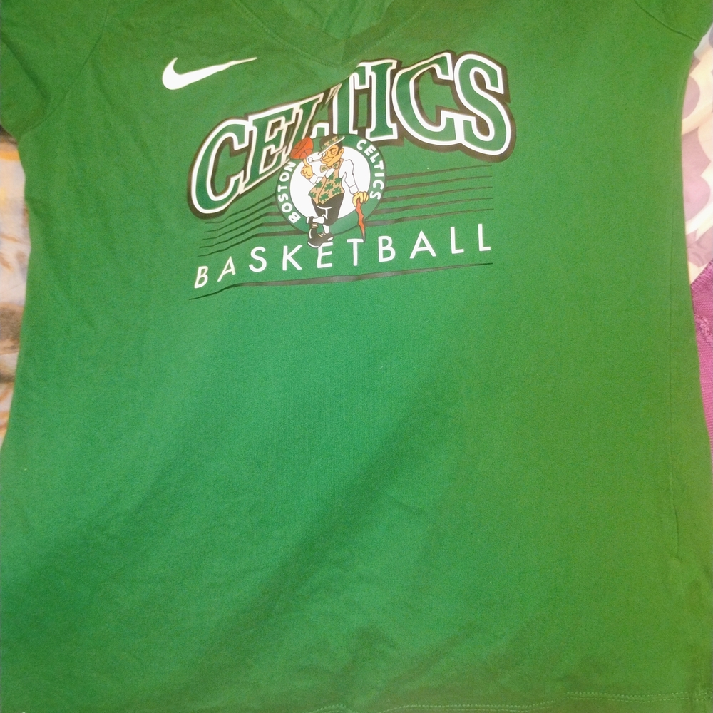 Nike Celtics Green T-Shirt